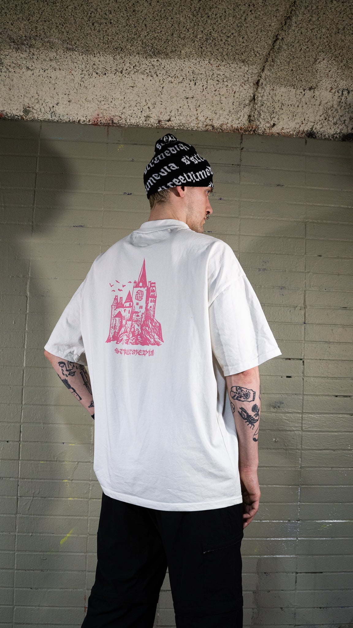 "CASTLES" tee
